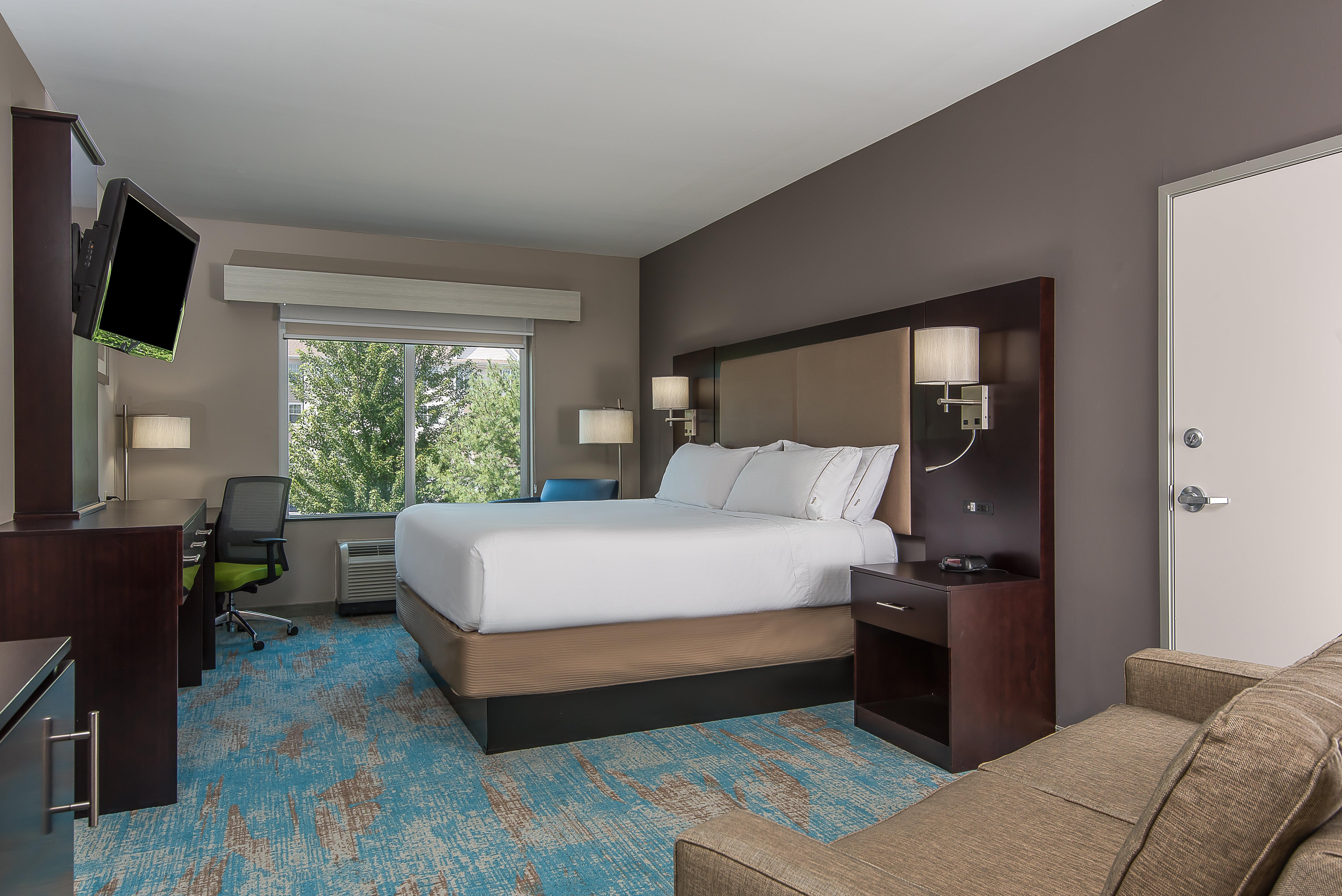 Express & Norwood, An Ihg 2*