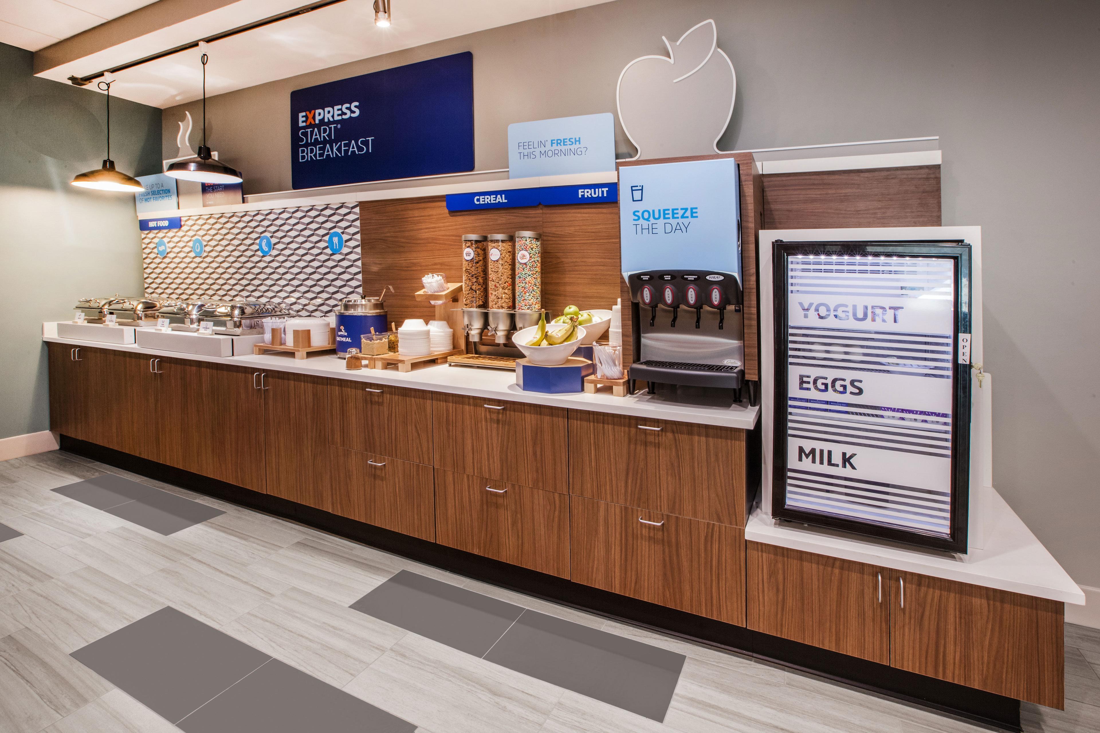 Express & Norwood, An Ihg Hotel